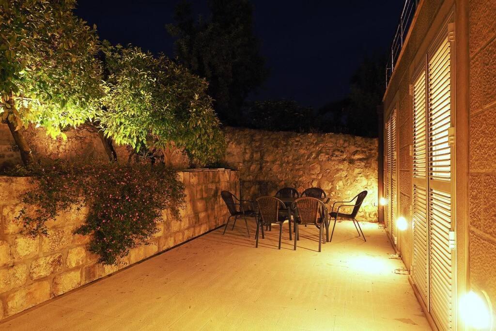 Charming Apartment For 3 Pax In Cavtat Exterior photo