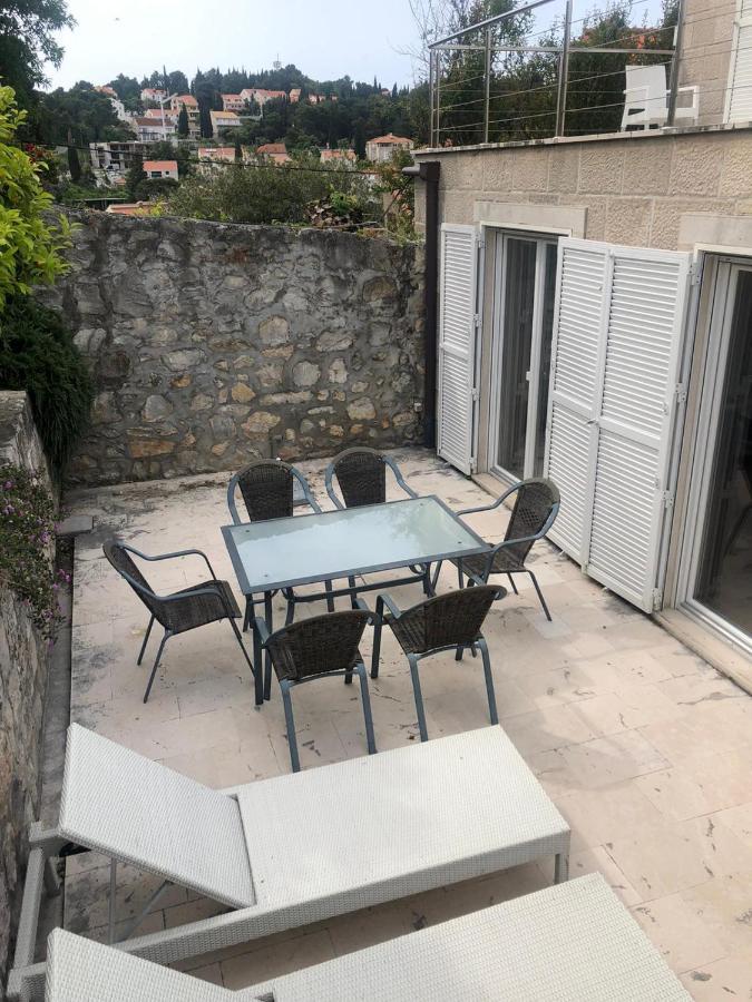 Charming Apartment For 3 Pax In Cavtat Exterior photo
